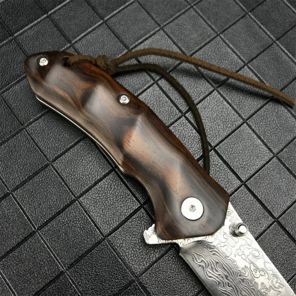 Handcrafted Damascus Steel Knife