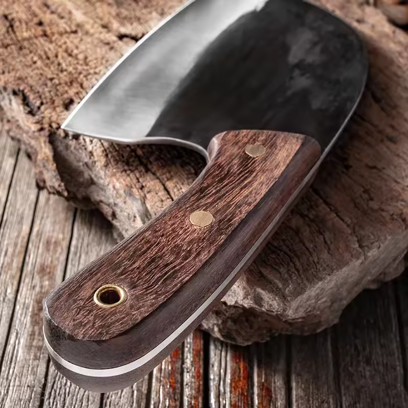 Handcrafted Magnus Knife with Leather Sheath - Expertly Forged by Hand