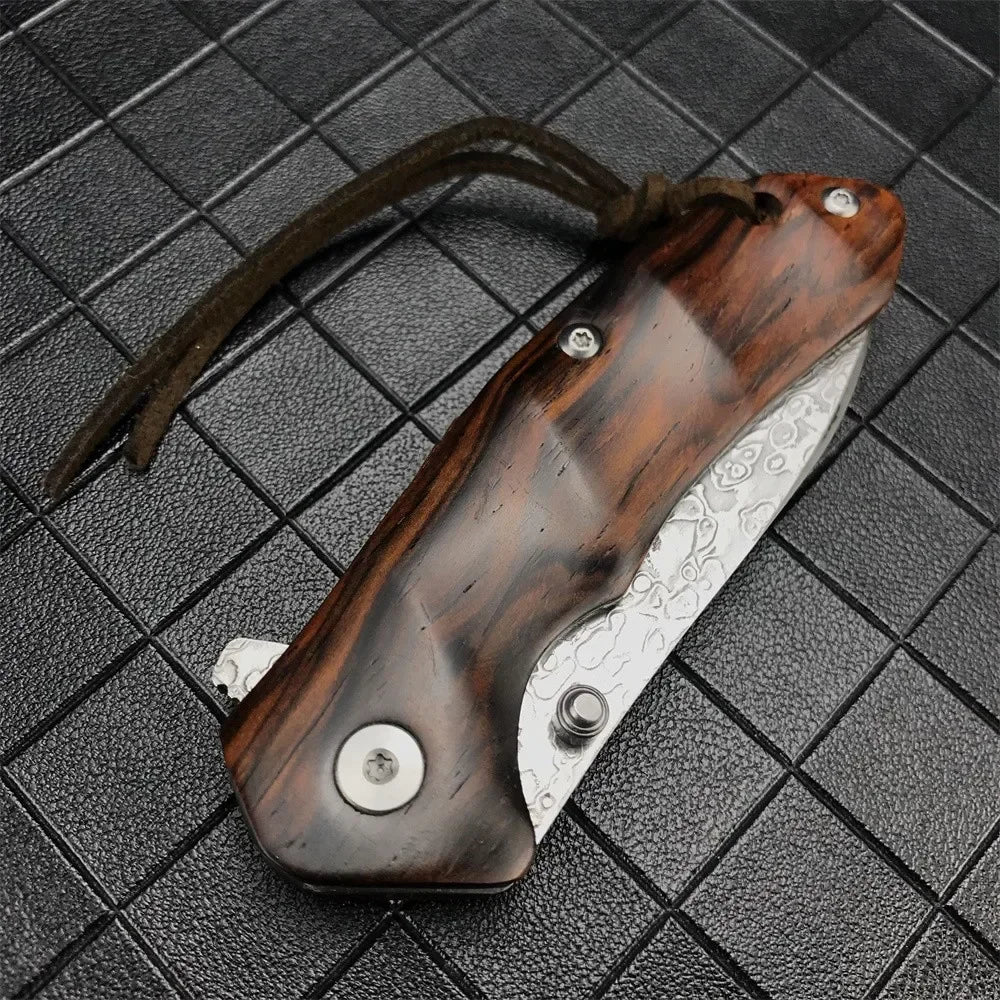Handcrafted Damascus Steel Knife