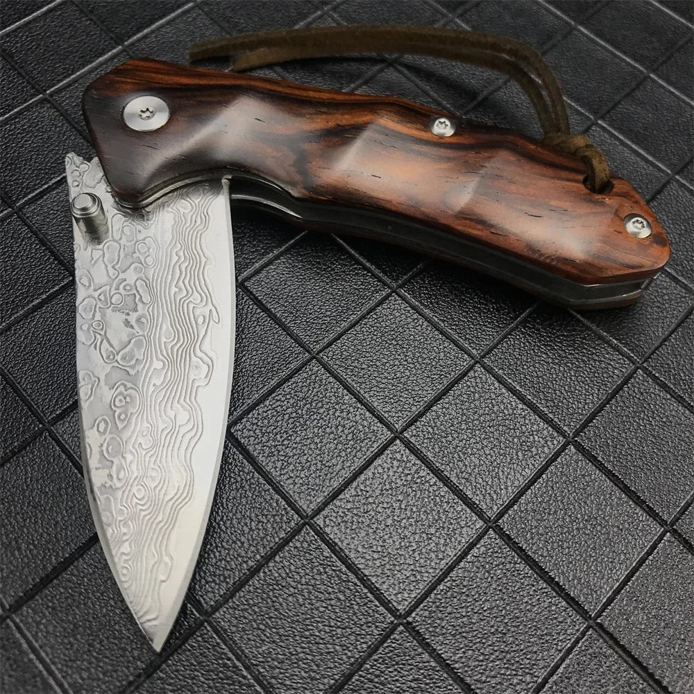 Handcrafted Damascus Steel Knife